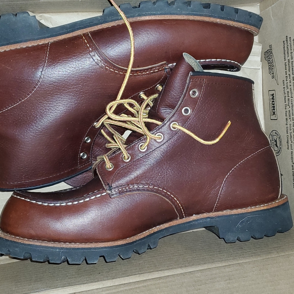 Boots - Picture 3 of 3